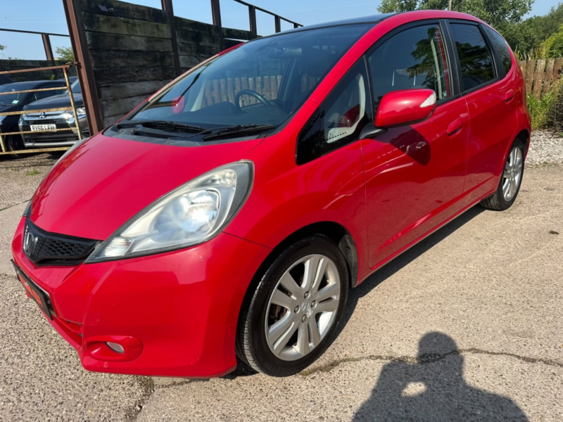2012 Honda Jazz 1.4 I-Vtec Ex in Red — image 1