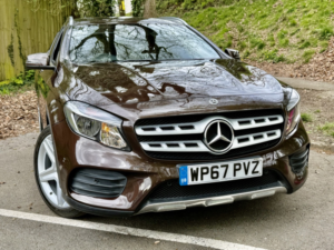 2017 Mercedes-Benz Gla *amg Line 4WD Executive*cam-Nav-Ulez-19alloy**immaculate** in Bronze — image 2