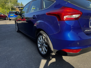 2016 Ford Focus 1.0 T Ecoboost Titanium in Blue — image 4
