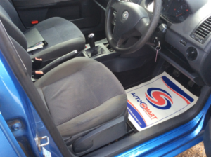 2007 Volkswagen Polo 1.4 Se in Blue — image 5