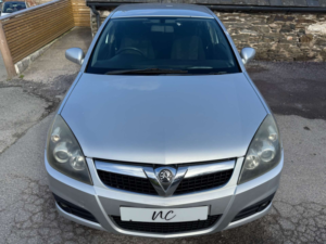 2008 Vauxhall Vectra 1.9 Vectra Sri Cdti 150 5dr in Silver — image 4