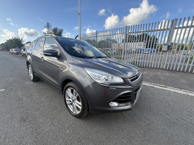 2014 Ford Kuga 2.0 Tdci Titanium X in Grey — image 1