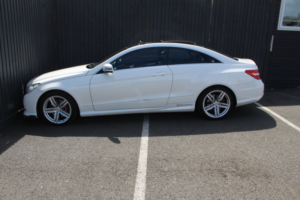 2013 Mercedes-Benz E Class 3.0 E350 Cdi V6 Blueefficiency Sport in White — image 5