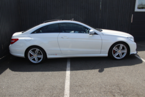 2013 Mercedes-Benz E Class 3.0 E350 Cdi V6 Blueefficiency Sport in White — image 6