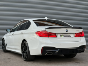 2017 BMW 5 Series 2.0 520d M Sport Saloon in White — image 4