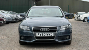 2010 Audi A4 2.0 Tdi Executive Se Multitronic Euro 4 4dr in Grey — image 3