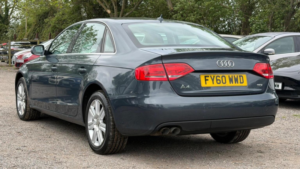 2010 Audi A4 2.0 Tdi Executive Se Multitronic Euro 4 4dr in Grey — image 6