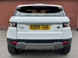 2014 Land Rover Range Rover Evoque 2.2 Sd4 Pure Tech in White — image 6