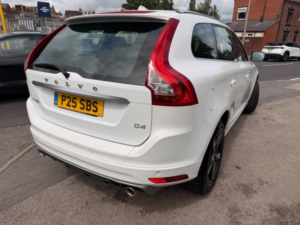 2017 Volvo Xc60 2.0 D4 R-Design Lux Nav Euro 6 (s/s) 5dr in White — image 3