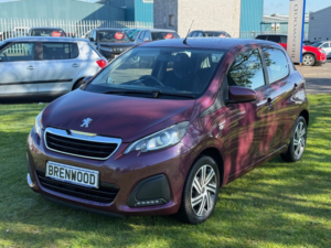 2019 Peugeot 108 1.0 Active Hatchback 5dr Petrol Manual Euro 6 (72 Ps) in Purple — image 4