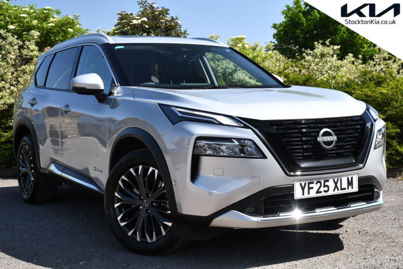 2025 Nissan X-Trail 1.5 H E-Power Tekna+ SUV 5dr Petrol Hybrid Auto Euro 6 (s/s) (204 Ps) in Silver — image 1
