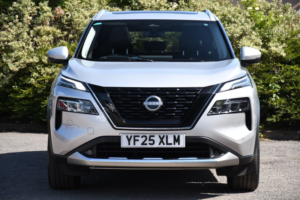 2025 Nissan X-Trail 1.5 H E-Power Tekna+ SUV 5dr Petrol Hybrid Auto Euro 6 (s/s) (204 Ps) in Silver — image 5