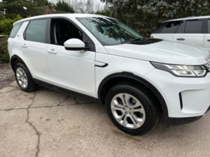 2019 Land Rover Discovery Sport 2.0 D150 Mhev S in White — image 5