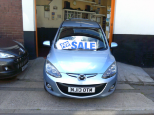 2013 Mazda Mazda2 1.5 Sport in Blue — image 2
