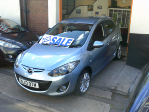 2013 Mazda Mazda2 1.5 Sport in Blue — image 4