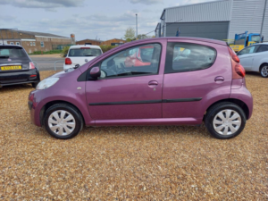 2013 Peugeot 107 1.0 12v Active Euro 5 5dr in Purple — image 4