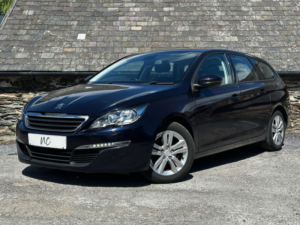 2015 Peugeot 308 1.6 308 Active Sw Hdi S/s 5dr in Blue — image 2