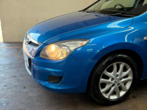 2010 Hyundai I30 1.6 Crdi Comfort Auto Euro 4 5dr in Blue — image 3