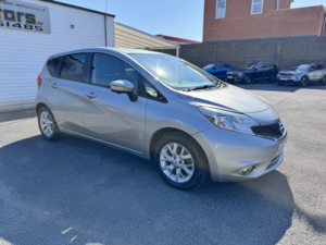 2013 Nissan Note 1.5 Dci Acenta Premium in Silver — image 2