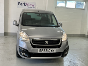 2018 Peugeot Partner Horizon – Allied Mobility Conversion Wheelchair Adapted in Grey — image 5