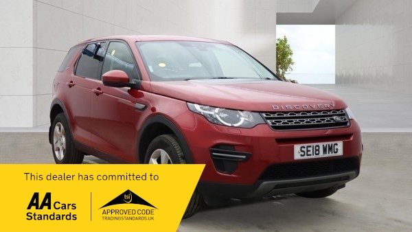 2018 Land Rover Discovery Sport Td4 Se in Red — image 1