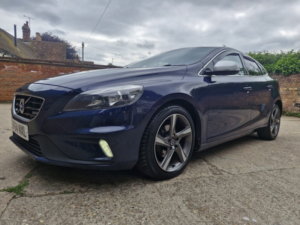2015 Volvo V40