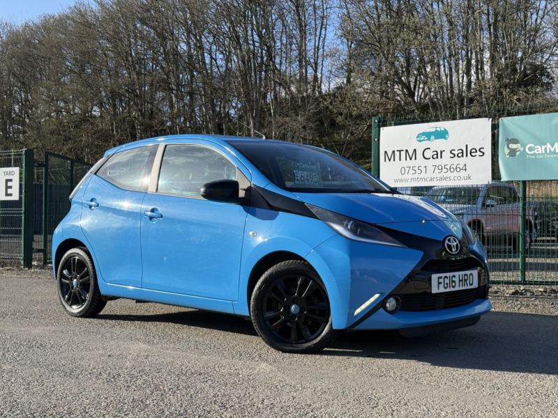 2016 Toyota Aygo 1.0 Vvt-I X-Cite in Blue — image 1