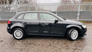 2015 Audi A3 1.6 Tdi Se Technik in Black — image 4