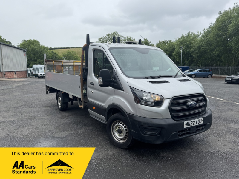2022 Ford Transit 2.0 Transit Leader Single Chassis Cab 350 L4 2.0l Ecoblue 130ps Rwd 6 Speed Manual in Silver — image 1