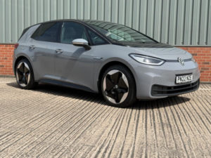 2022 Volkswagen Id.3 Pro Performance 58kwh Family Auto 5dr in Grey — image 3