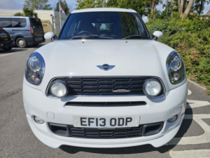 2013 MINI Countryman 1.6 John Cooper Works Countryman in White — image 4