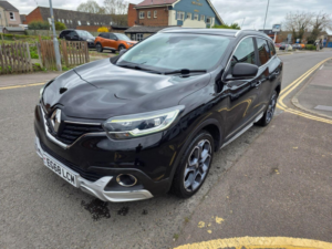 2019 Renault Kadjar 1.3 Tce Dynamique S Nav Euro 6 (s/s) 5dr in Black — image 3
