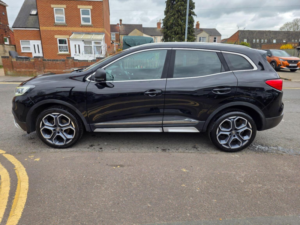 2019 Renault Kadjar 1.3 Tce Dynamique S Nav Euro 6 (s/s) 5dr in Black — image 5