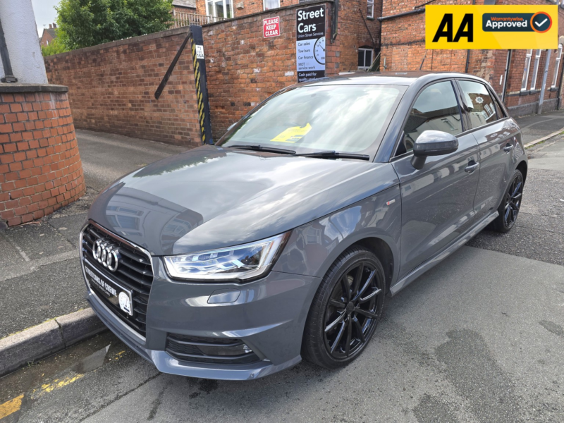 2016 Audi A1 Hatchback 2014 - 2018 in Grey — image 1