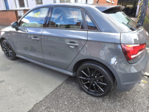 2016 Audi A1 Hatchback 2014 - 2018 in Grey — image 3