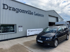 2024 Volkswagen Touran 1.4 Tsi Se MPV 5dr Petrol DSG Euro 5 (140 Ps) in Black — image 3