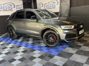 2017 Audi Q3 2.0 Tdi Black Edition in Grey — image 2