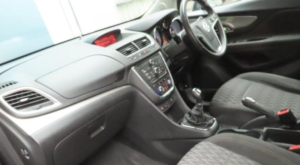 2014 Vauxhall Mokka 1.4t Exclusiv 2WD Euro 5 (s/s) 5dr in Black — image 2