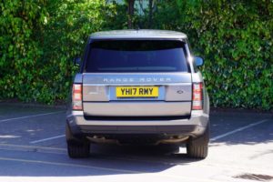 2017 Land Rover Range Rover 4.4 Sd V8 Autobiography Auto 4WD Euro 6 (s/s) 5dr in Silver — image 5