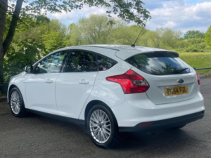 2014 Ford Focus 1.6 Zetec Euro 5 5dr in White — image 6