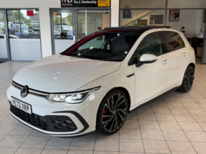 2023 Volkswagen Golf 2.0 Tdi Gtd in White — image 6