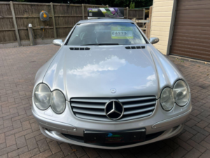 2004 Mercedes-Benz Sl 3.7 Sl350 in Silver — image 2