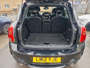 2012 MINI Countryman 2.0 Cooper Sd SUV 5dr Diesel Auto All4 Euro 5 (143 Ps) in Black — image 6