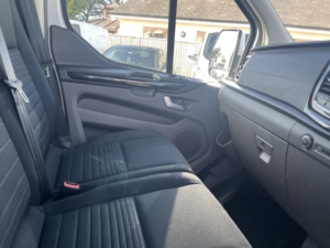 2021 Ford Transit Custom 2.0 Transit Custom Limited Van 300 L1 2.0l Ecoblue 130ps Fwd 6 Speed Manual in White — image 3