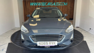 2020 Ford Focus 1.0t Ecoboost Titanium Auto Euro 6 (s/s) 5dr in Blue — image 3