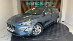 2020 Ford Focus 1.0t Ecoboost Titanium Auto Euro 6 (s/s) 5dr in Blue — image 5