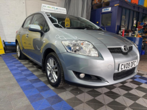 2009 Toyota Auris