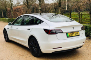 2023 Tesla Model 3 (dual Motor) Long Range Auto 4wde 4dr in White — image 4