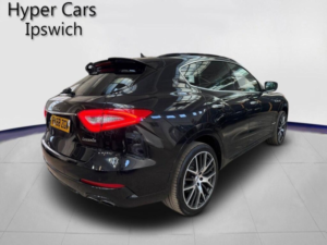 2018 Maserati Levante 3.0d V6 Zf 4WD Euro 6 (s/s) 5dr in Black — image 4