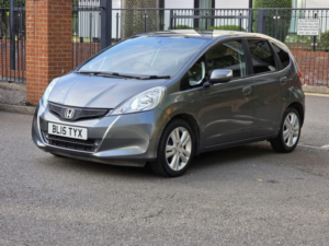 2015 Honda Jazz 1.4 I-Vtec Es Plus Euro 5 5dr in Grey — image 3